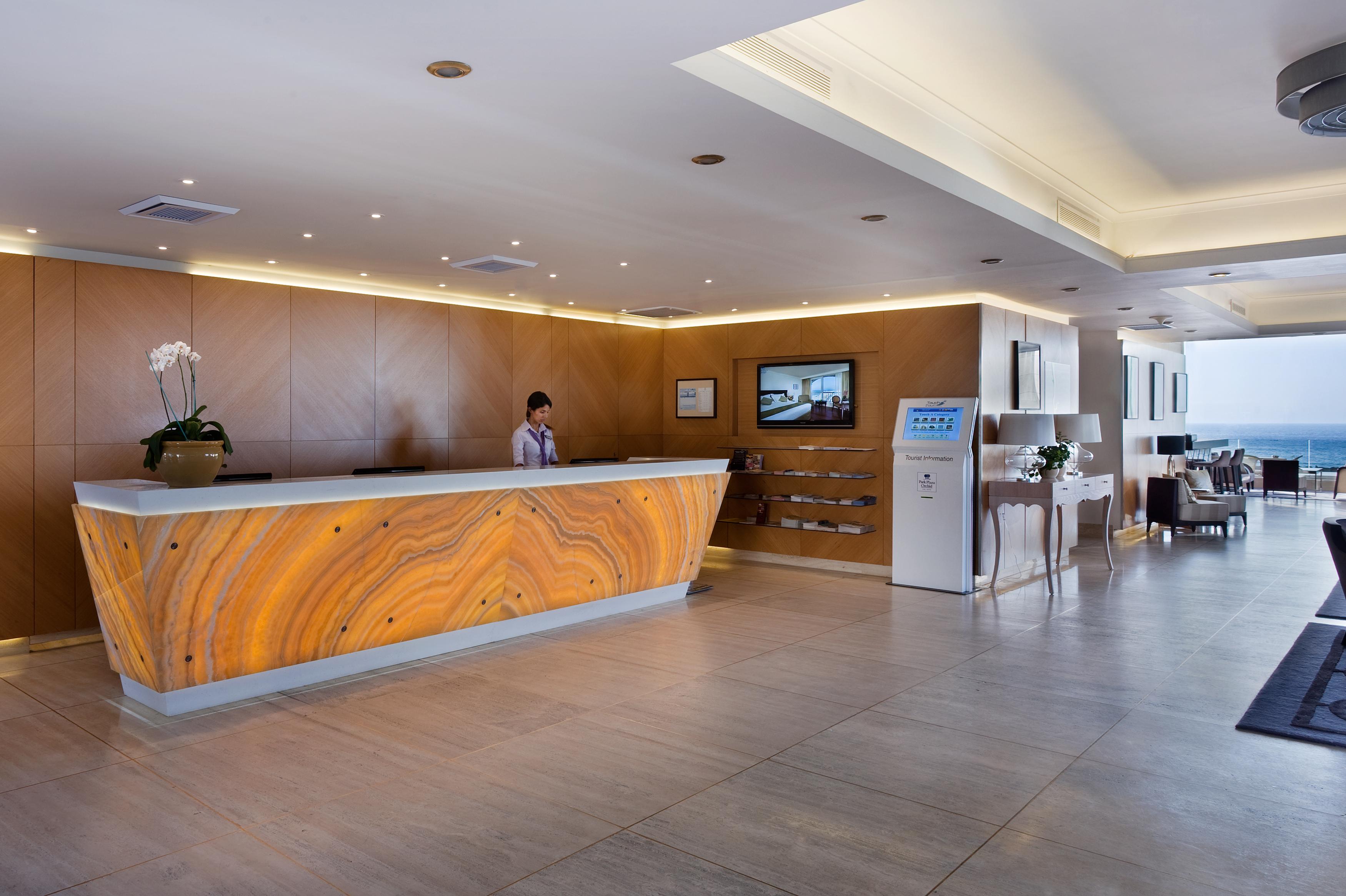 Orchid Hotel 4*
