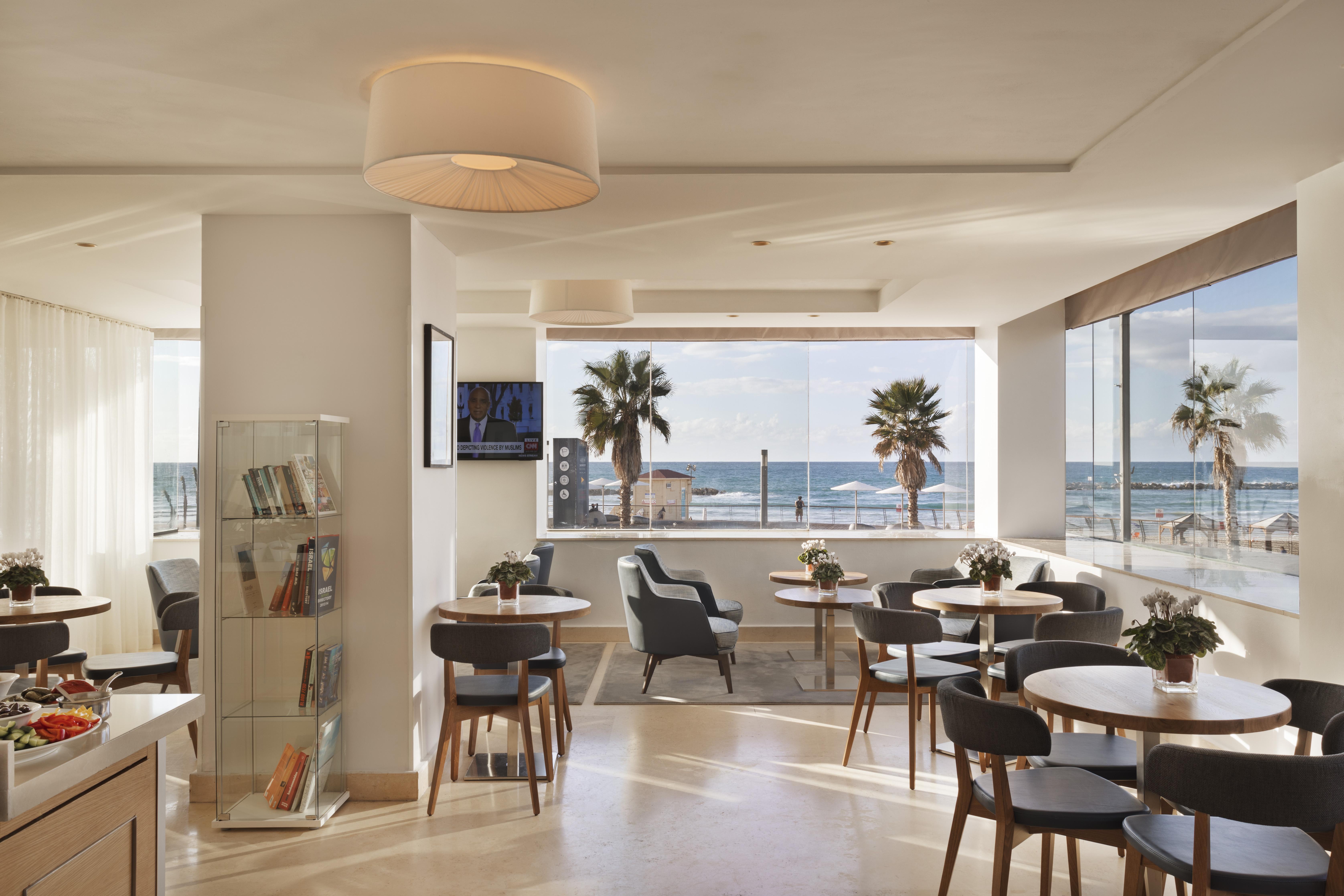 Hotel Orchid 4*
