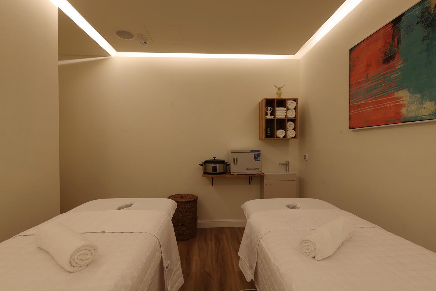 Orchid Hotel